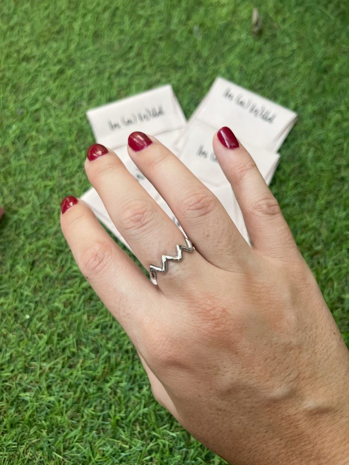 Anillo Picos plateado